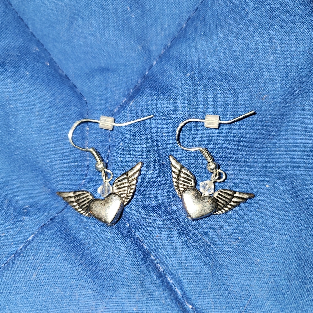 Angel wing earrings with hearts